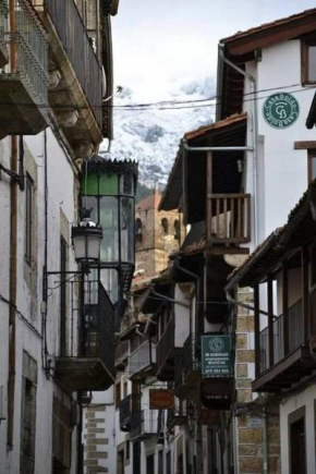 Aptos La Ceja, El Trampal y El Reloj by CASA BOLDO